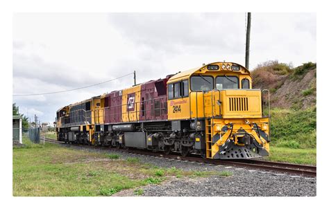 L Plater Sunday Queensland Rail 2470 Class Number 2490h I… Flickr