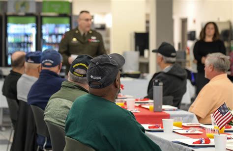 Army Reserve leader honors veterans > 75th U.S. Army Reserve Innovation ...