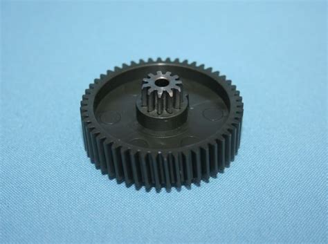 Шестеренка для мясорубок MOULINEX Подходит к мясорубкам MOULINEX HV3 ...