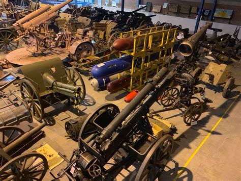 australian war memorial   scenes living history