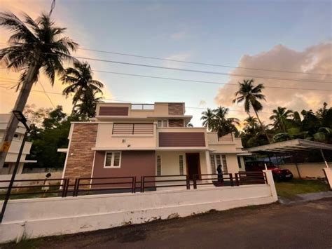 Bhk Villa For Sale Nadathara Thrissur Housefind