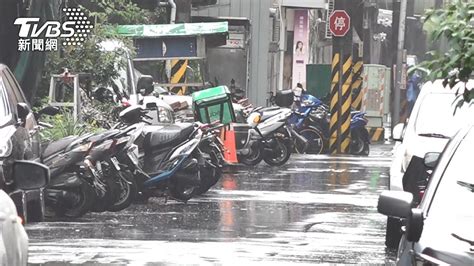 飛車搶劫大失敗！搶匪騎「媽媽的車」遭警逮 Yahoo奇摩汽車機車