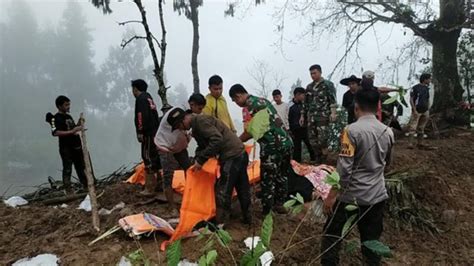 Kronologi Orang Sekeluarga Tertimbun Longsor Di Makale Tana Toraja