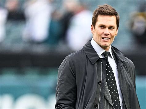 Tom Brady Net Worth (2025): Salary, Endorsements, Fox Contract, Bucs