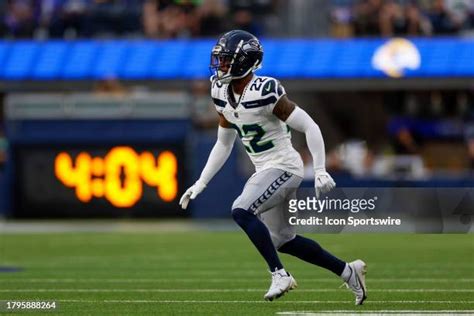 Seattle Seahawks Defense Photos And Premium High Res Pictures Getty