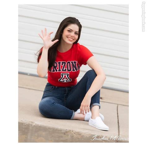 Madelyn Whitehead Nude OnlyFans Leaks Fappening FappeningBook