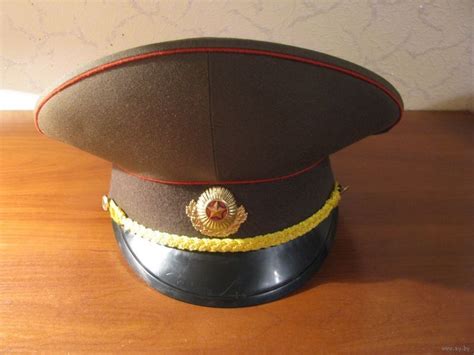 Belarusian Army officers and cadets' visor cap | Military headgear ...