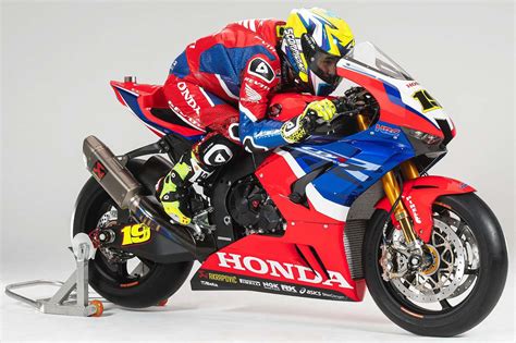 Photos Of The Honda Cbr1000rr R All Kitted Out For Worldsbk Duty