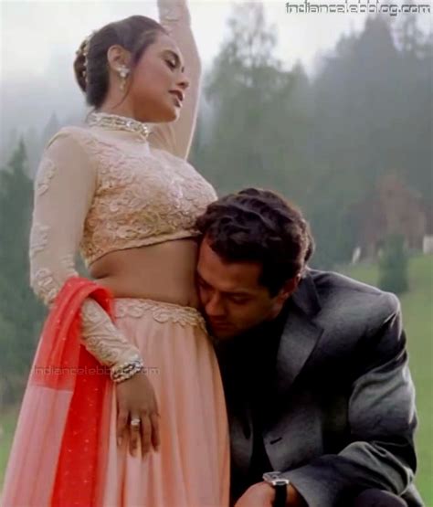 Rani Mukherji Badal Hindi Movie 12 Hot Navel Hd Caps Starcelebblog