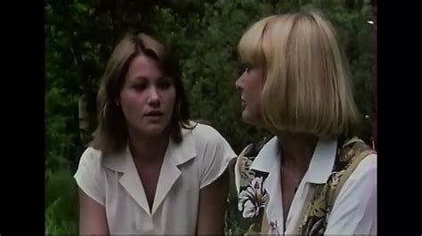 Lesbian 3D Kissing Naked Comic Cartoon Porn XHamster