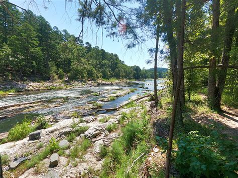 Best Hiking Trails Near Broken Bow, Oklahoma