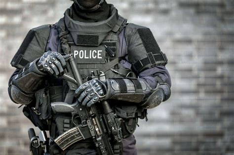 Swat Team Special Weapons And Tactics Trdcrft