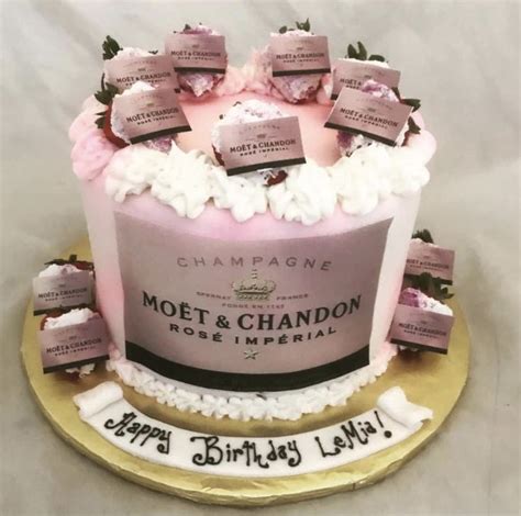 Moet Chandon Cake Creativecakesbykeekee Creative Cakes Cupcake