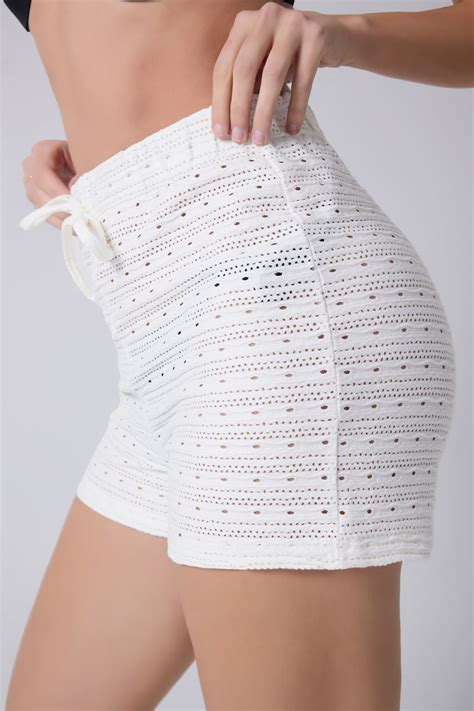 MY Wooft Beyaz Yazlık Plaj Kıyafeti Pareo Mayo Ve Bikini Üstü Şort Fiyatı Yorumları