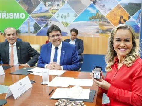 Rafael Fonteles busca mais investimento para o turismo do Piauí