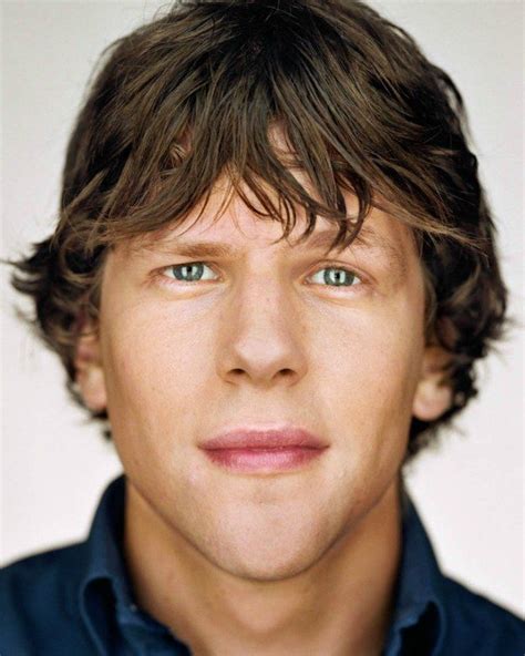 Pin On Faces Martin Schoeller Celebrity Portraits Celebrities