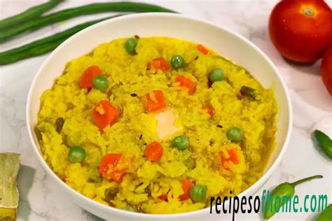 Dal khichdi recipe | Moong dal khichdi | How to make khichdi