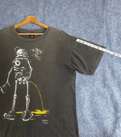 Vintage Last Drop🔥faded🔥vtg 90s Fashion Victim Pissing Skeleton Tee