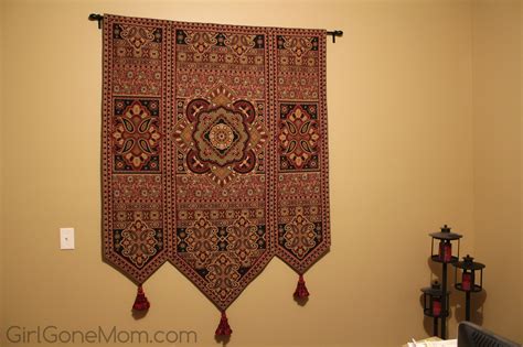 Choosing the right weight capacity for your tapestry hanger now 18