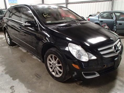 2007 MERCEDES BENZ R350 R CLA Black