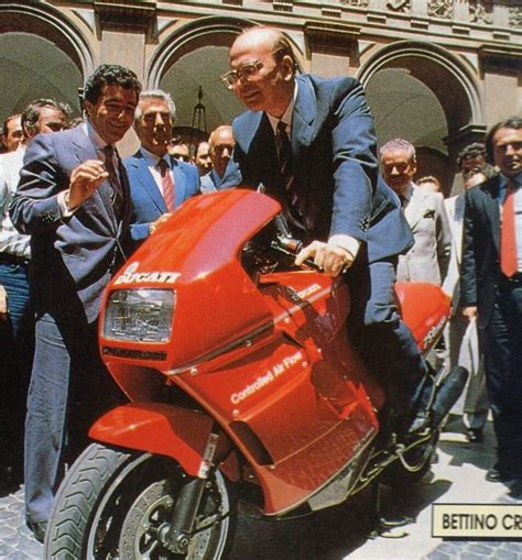 Le Foto Di Milano Degli Anni Ottanta Mostrano Una Citt Molto Diversa