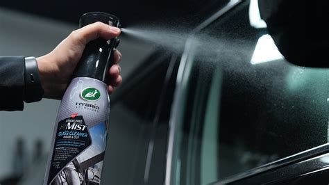 Turtle Wax Hybrid Solutions Streak Free Mist Glass Cleaner Inside And Out Youtube