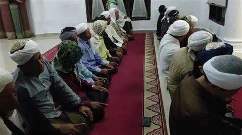 Tarekat Naqsabandiyah Di Sumut Mulai Salat Tarawih Ramadan H