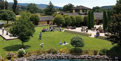 9 Favorite Sonoma Wineries for Picnics - Sonoma County Tourism