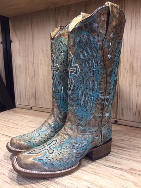 We Love This Square Toe Style By Corral Boots The Corral Gold Metallic