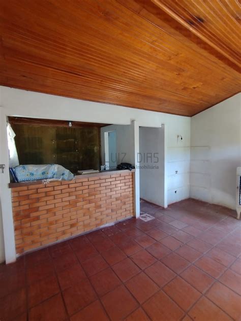 CASA EM CONDOMÍNIO A 2 MINUTOS DO CENTRO Imobiliária Cabo Frio RJ