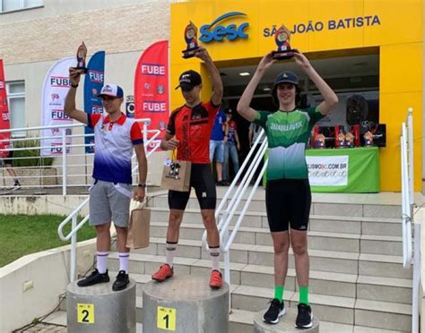 Ciclista Jaraguaense Vai Ao P Dio Em Etapa Do Catarinense Estrada