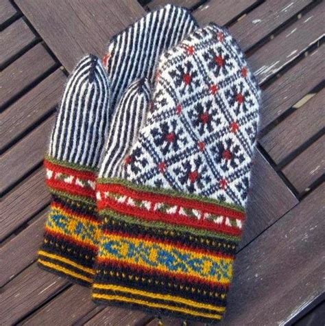 Рукавицы, перчатки, варежки: немного истории Древнейшим из ...