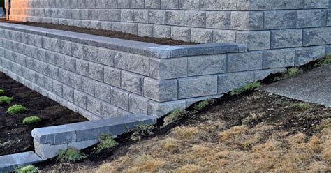 Best Adhesive For Retaining Wall Blocks Updated 2022 Savvy Housekeeping