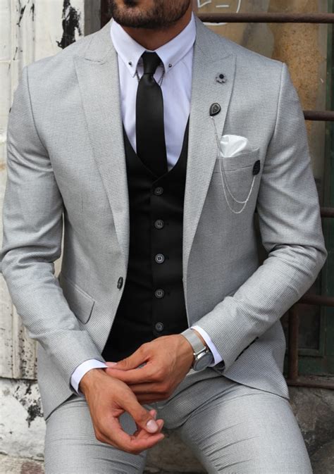 Buy Gray Slim Fit Patterned Suit By Gentwith With Free Shipping