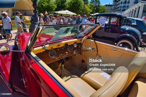 Beige Leather Interior Of Red Bugatti Type 57 Ventoux 1935 135ps Cabrio ...