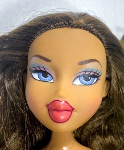 Mga Bratz Nevra Formal Funk Nude Doll Only