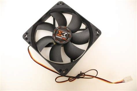 XigmaTek A1225L12S 3Pin Case Cooling Fan 120mm x 25mm