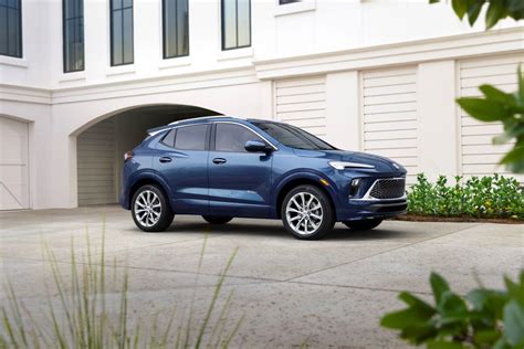 Certified 2024 Encore Gx Crossover Suv - Dale Mignon