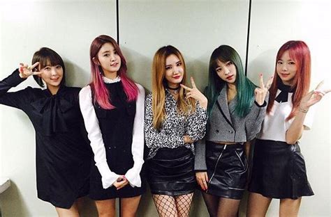 Exid Realiza Versi N Ac Stica De Hot Pink