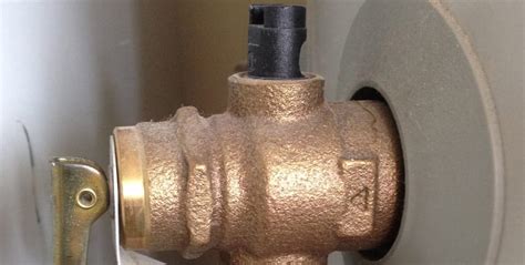 How Do I Know If My Hot Water Valve Needs Replacement Metropolitan Hot Water Your 24 7 Experts