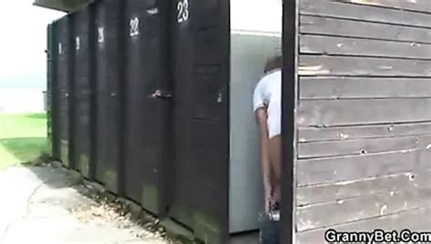 Plump Mature Lady Fucked In A Public Changing Room Czech Porn By Granny Bet XHamster