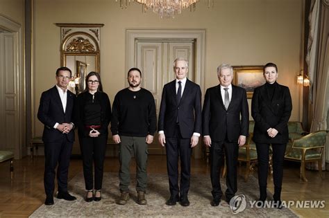 미국 이어 유럽 깜짝 방문한 젤렌스키 연합뉴스