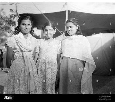 Mahatma Gandhi's grandchildren, from left to right are Urmila Mehta ...