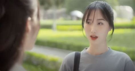 Cô gái gây sốt MXH với 1 câu hát hóa ra là nữ diễn viên phim hot VTV