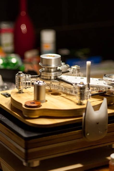 GEORGE CSERKUTI NUDE TURNTABLE M S Ultimate High Fidelity