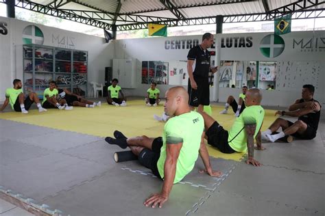 Jogadores Participam De Treino Físico Em Rio Branco Abc Fc