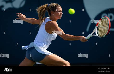 Camila Giorgi Italia Fotografías E Imágenes De Alta Resolución Página