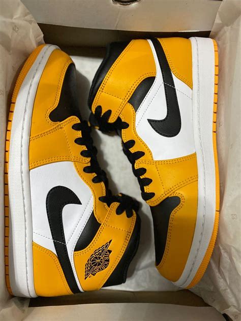 Air Jordan High Taxi Real Vs Fake Review W Blacklight And Weight