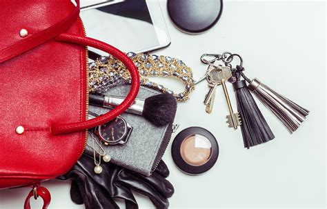 Conquer Handbag Chaos Once And For All How To Organize Your Purse In