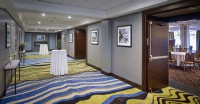 Gallery | Burlington Pictures - Waterfront Hotel Downtown Burlington